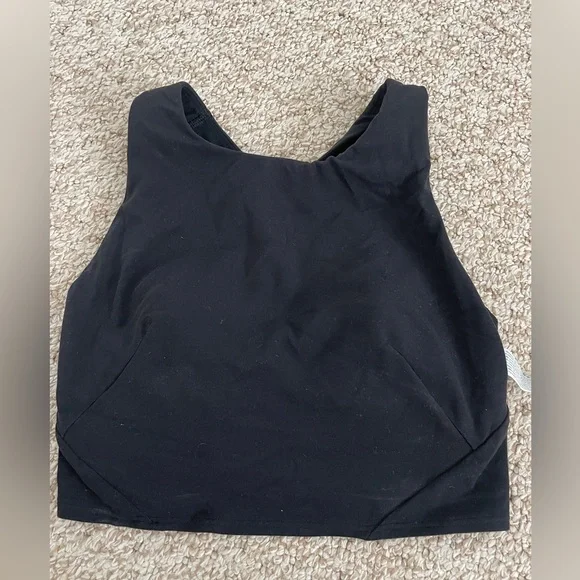 lululemon athletica Black Crop Top - Picture 1 of 3